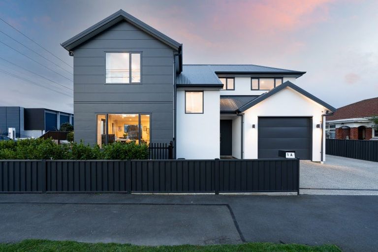 Photo of property in 1a Kings Avenue, South Dunedin, Dunedin, 9012