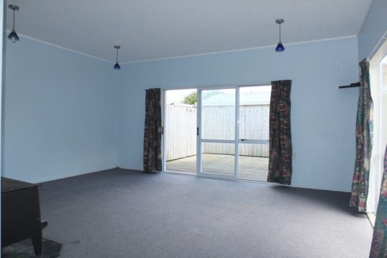 Photo of property in 11 Jenks Street, Foxton, 4814