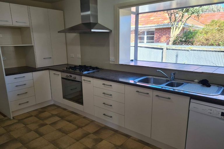 Photo of property in 85 Withells Road, Avonhead, Christchurch, 8042