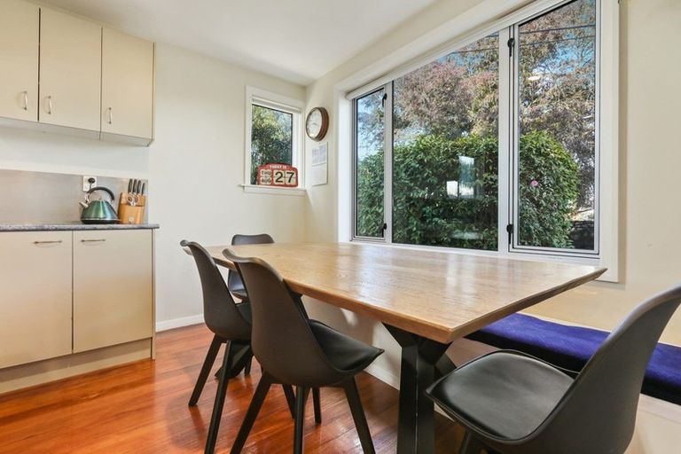 Photo of property in 6 Wilding Street, Saint Martins, Christchurch, 8022