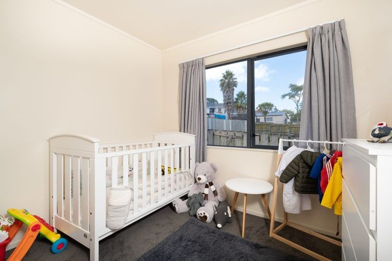 Photo of property in 71a Brunner Road, Glen Eden, Auckland, 0602