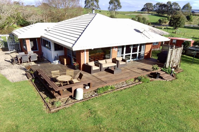 Photo of property in 1058 Old Mountain Road, Waitetuna, Raglan, 3295