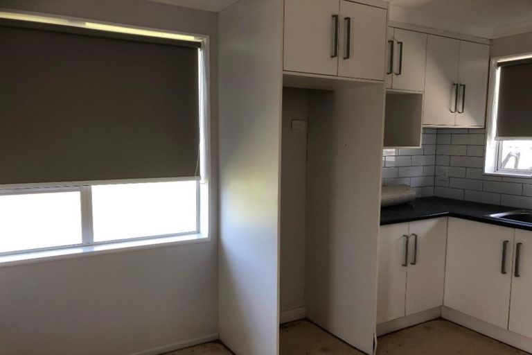 Photo of property in 24 Heather Street, Levin, 5510