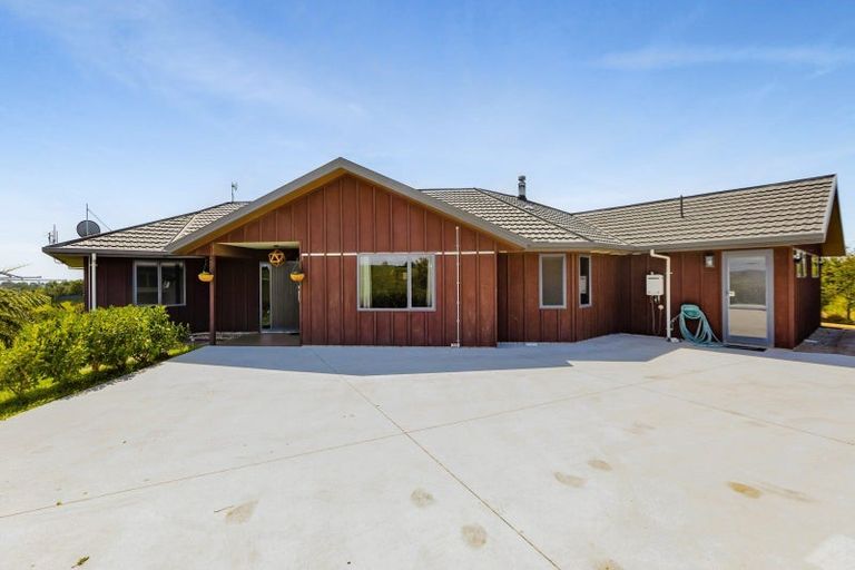 Photo of property in 790 Otaraoa Road, Tikorangi, Waitara, 4383