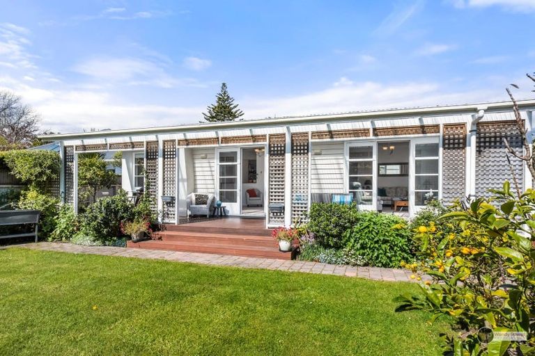 Photo of property in 16 Myrtle Street, Hutt Central, Lower Hutt, 5010