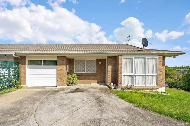 Photo of property in 1/80 Aberfeldy Avenue, Highland Park, Auckland, 2010