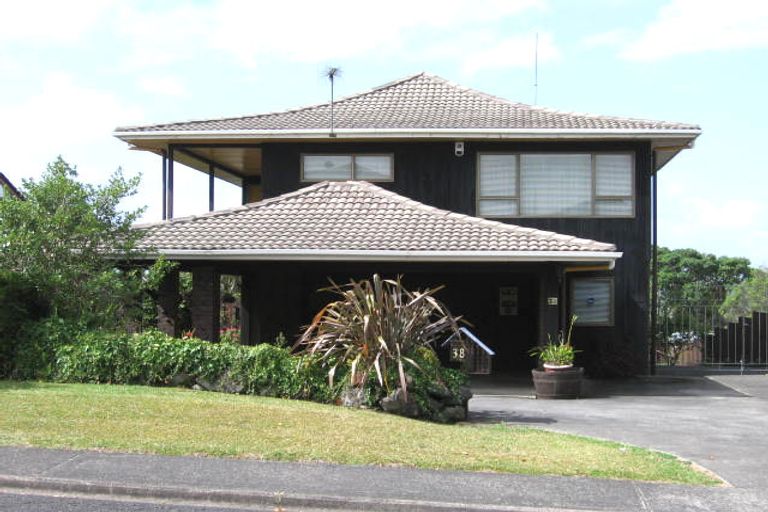Photo of property in 38 Pakira Avenue, Glendene, Auckland, 0602