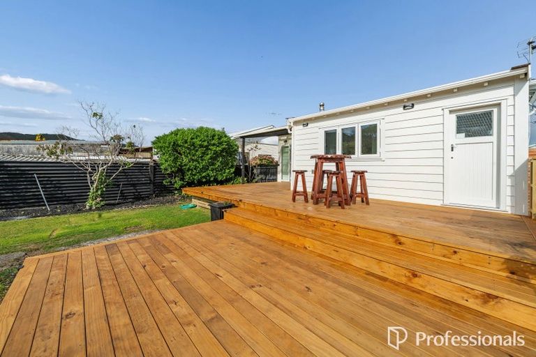 Photo of property in 53 York Street, Moera, Lower Hutt, 5010