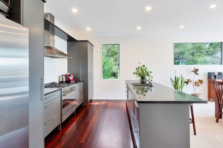 Photo of property in 47a Lingham Crescent, Torbay, Auckland, 0630