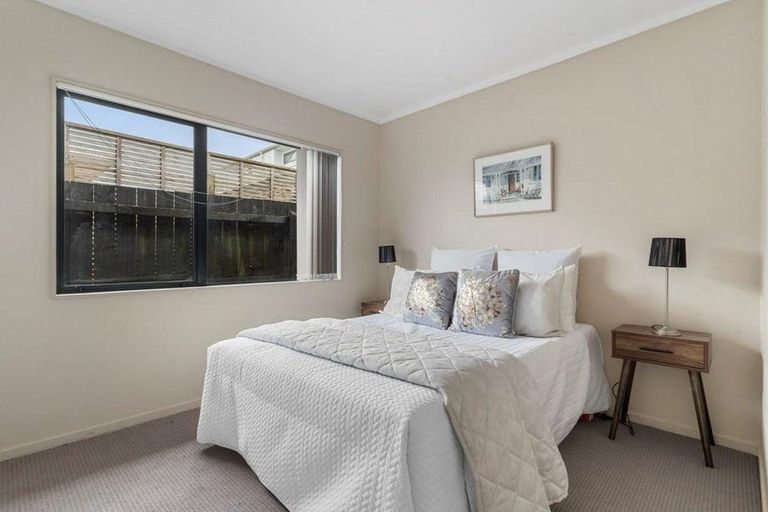 Photo of property in 1/25 Oratu Place, Manurewa, Auckland, 2102