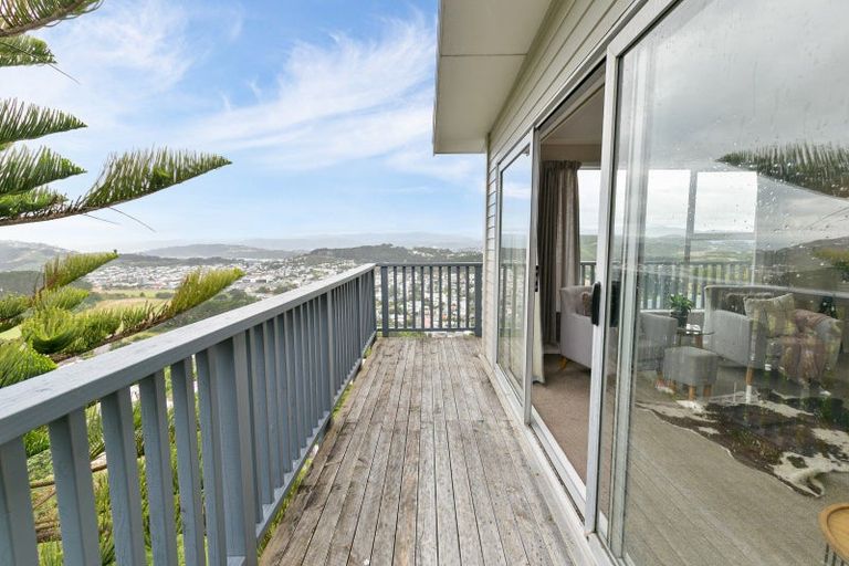 Photo of property in 10 Laurent Place, Kingston, Wellington, 6021