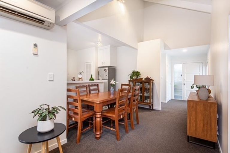 Photo of property in 4/53 Dominion Park Street, Johnsonville, Wellington, 6037