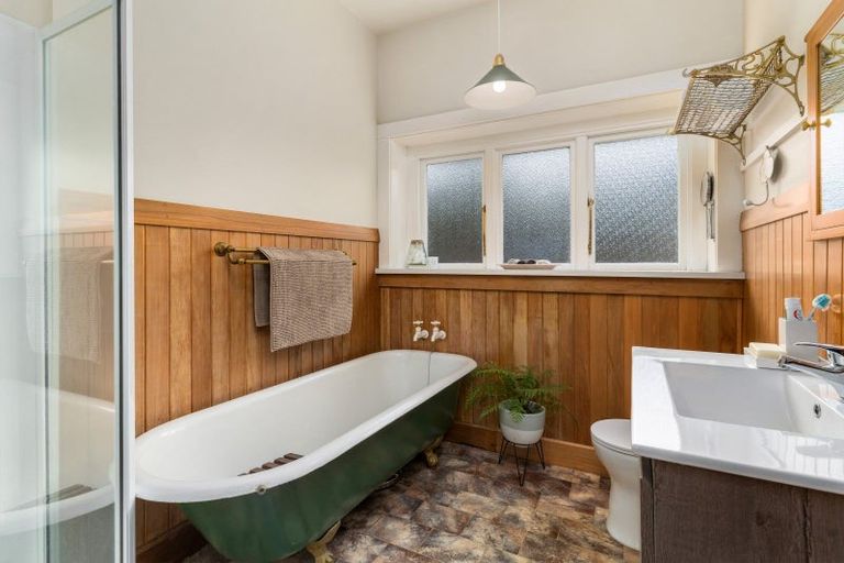 Photo of property in 18 Stenness Avenue, Somerfield, Christchurch, 8024