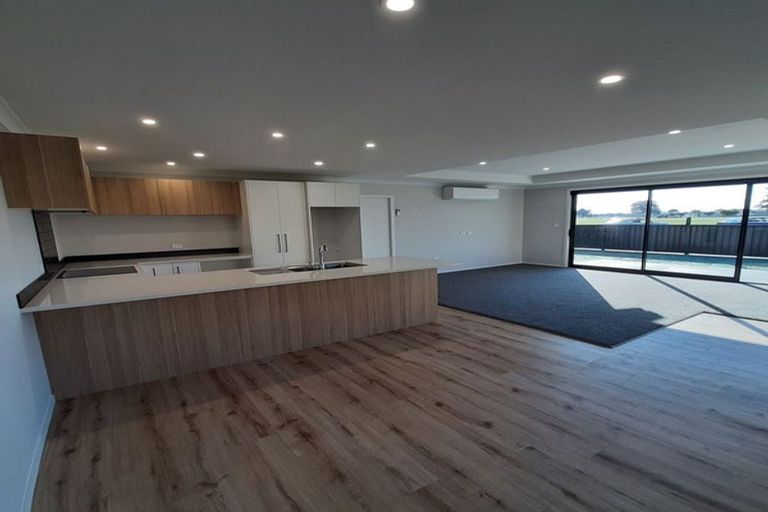 Photo of property in 99a Taylor Street, Cambridge, 3434