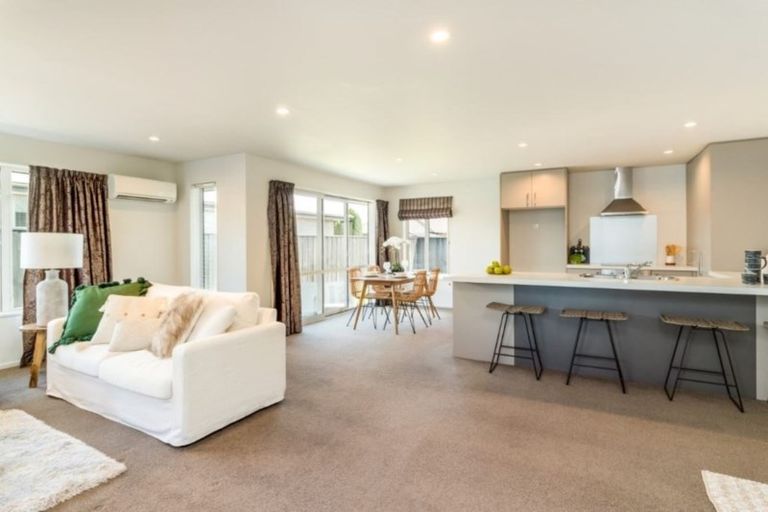 Photo of property in 16 Puaka Street, Pegasus, 7612