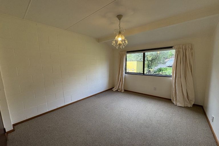 Photo of property in 1/54 Muritai Crescent, Havelock North, 4130