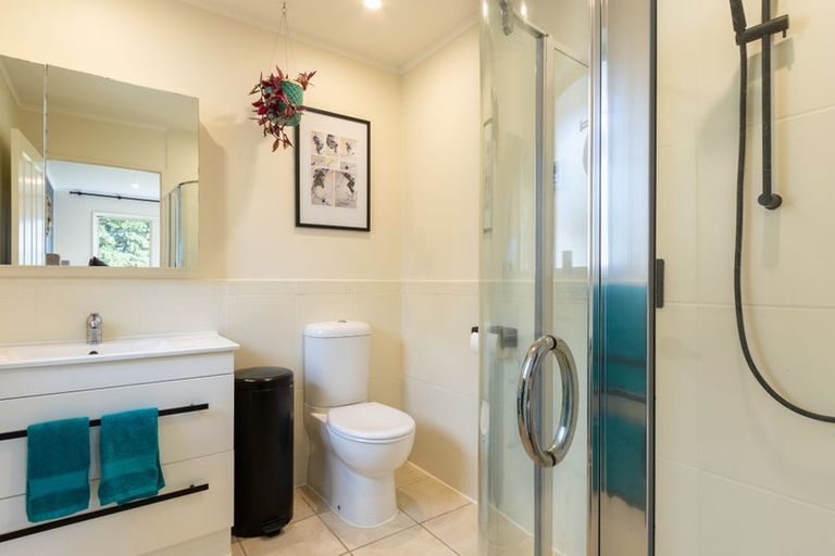 Photo of property in 196 Tutere Street, Waikanae Beach, Waikanae, 5036