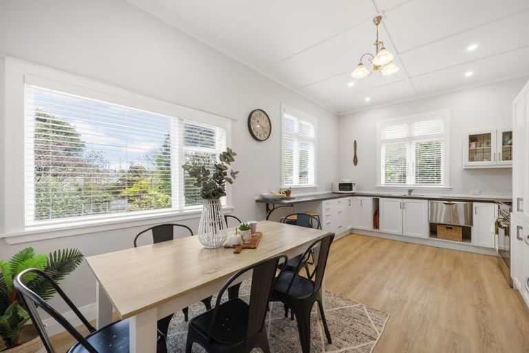Photo of property in 1 Dover Street, Island Bay, Wellington, 6023