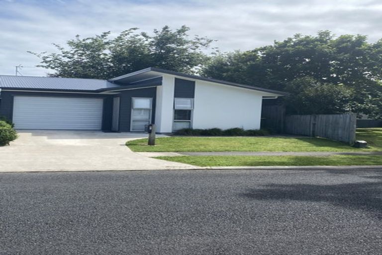 Photo of property in 9a Challinor Street, Pukete, Hamilton, 3200