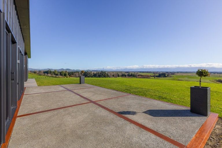 Photo of property in 375c Maharakeke Road, Waipukurau, 4281