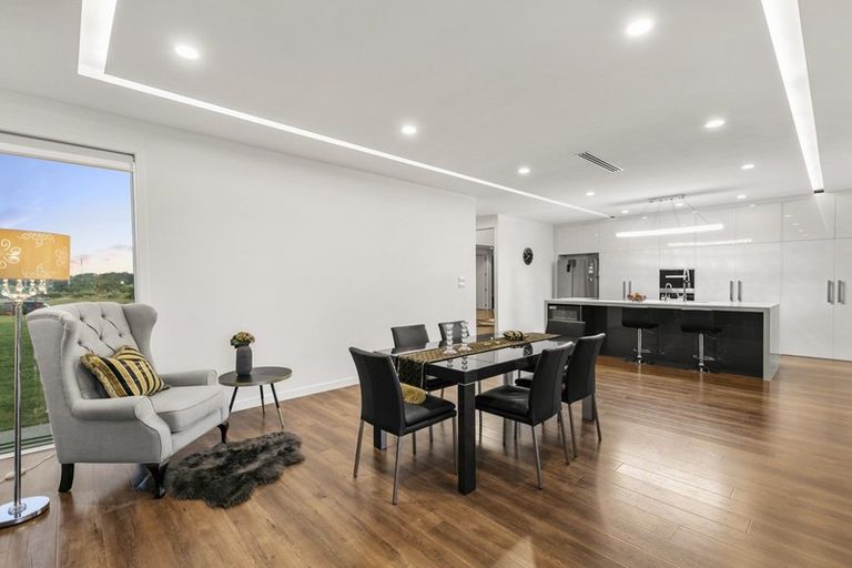 Photo of property in 6 Throttle Close, Dairy Flat, Albany, 0794