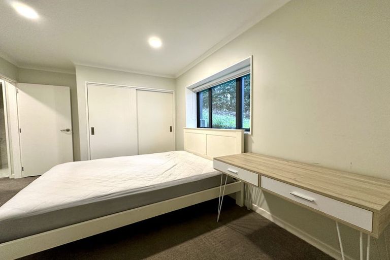 Photo of property in 21a Fairmount Road, Titirangi, Auckland, 0604