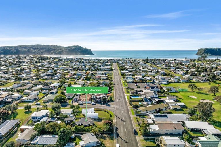 Photo of property in 132 Achilles Avenue, Whangamata, 3620