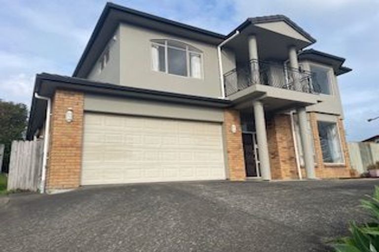 Photo of property in 27d Lyford Crescent, Sunnynook, Auckland, 0620