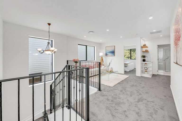 Photo of property in 10 Hughs Way, Flat Bush, Auckland, 2019