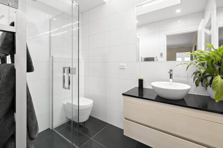 Photo of property in 41a Clutha Avenue, Khandallah, Wellington, 6035