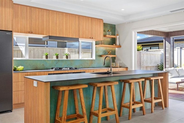 Photo of property in 8 Montiicola Drive, Papamoa Beach, Papamoa, 3118