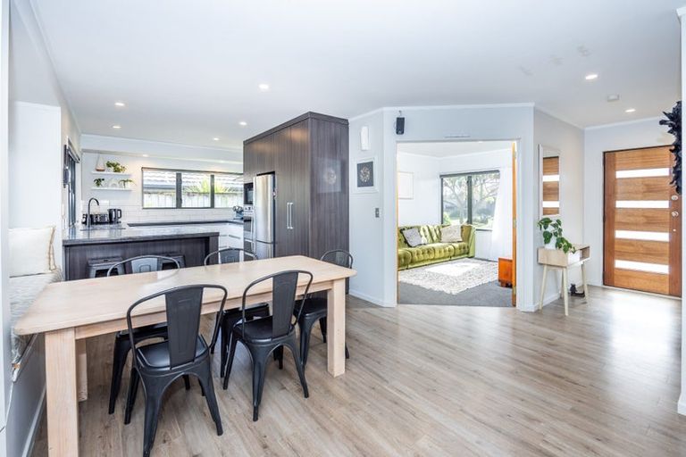 Photo of property in 33 Ayrshire Drive, Grandview Heights, Hamilton, 3200