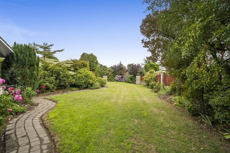 Photo of property in 52 Oxford Road, Rangiora, 7400