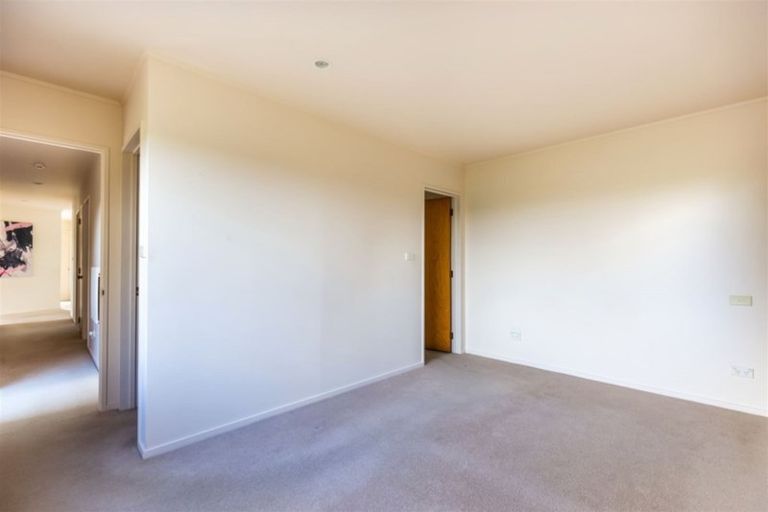 Photo of property in 19 Tainui Street, Torbay, Auckland, 0630