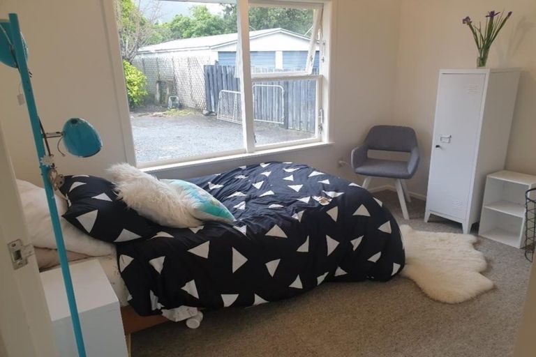 Photo of property in 15 Brazier Grove, Paraparaumu, 5032