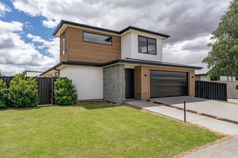 Photo of property in 28 Wicklow Street, Cromwell, 9310