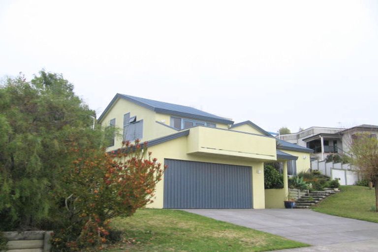 Photo of property in 79 Hetley Crescent, Taradale, Napier, 4112