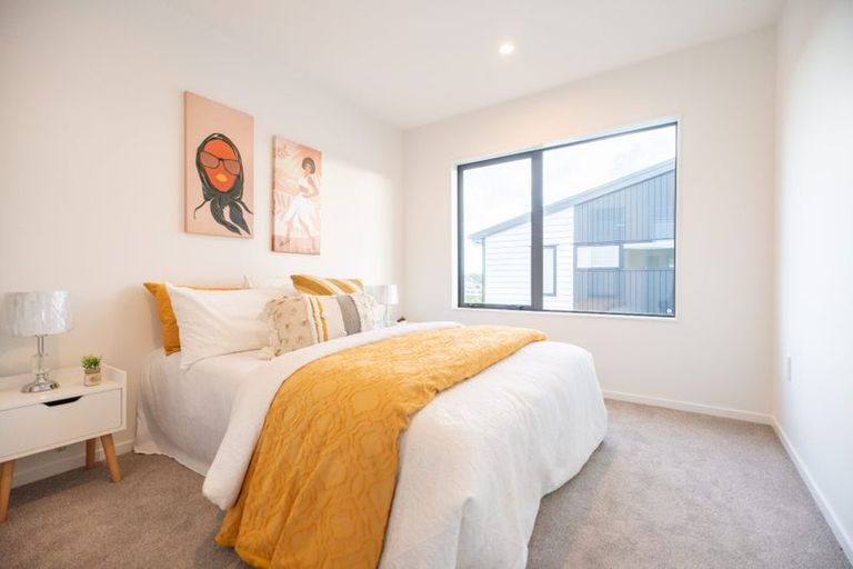 Photo of property in 55a Redwood Drive, Massey, Auckland, 0614