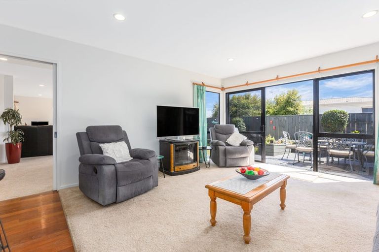 Photo of property in 20 The Masthead, Whitby, Porirua, 5024