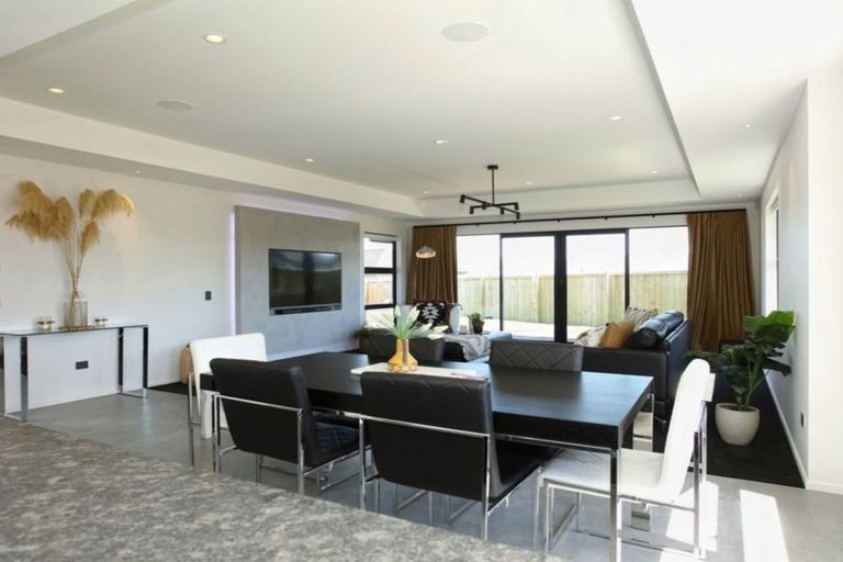 Photo of property in 17 Carrick Place, Mosgiel, 9024