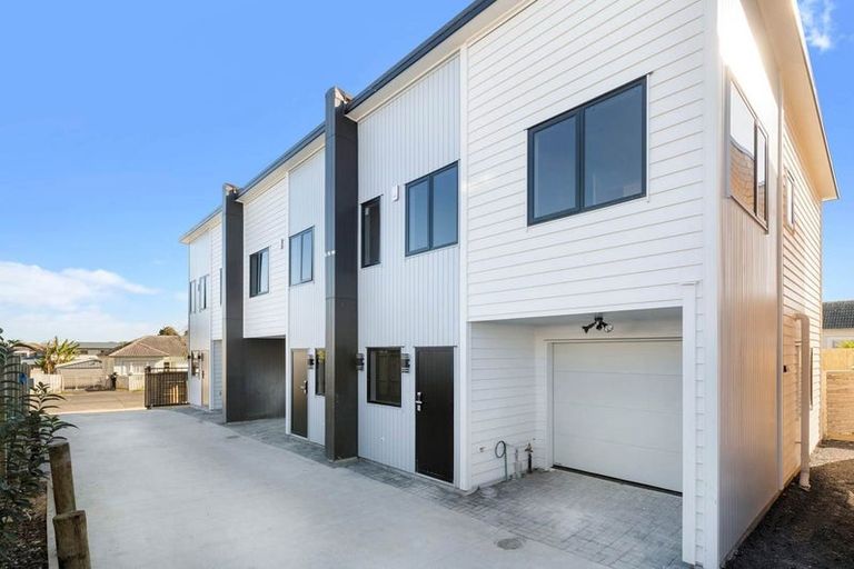 Photo of property in 6 Sukh Lane, Manurewa, Auckland, 2102