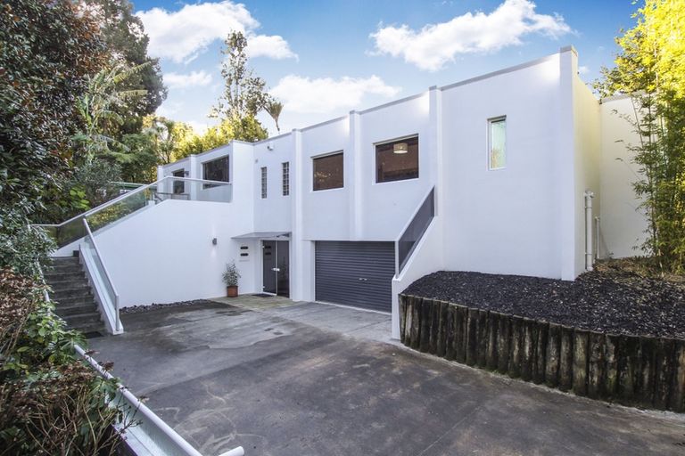 Photo of property in 47 Waima Crescent, Titirangi, Auckland, 0604