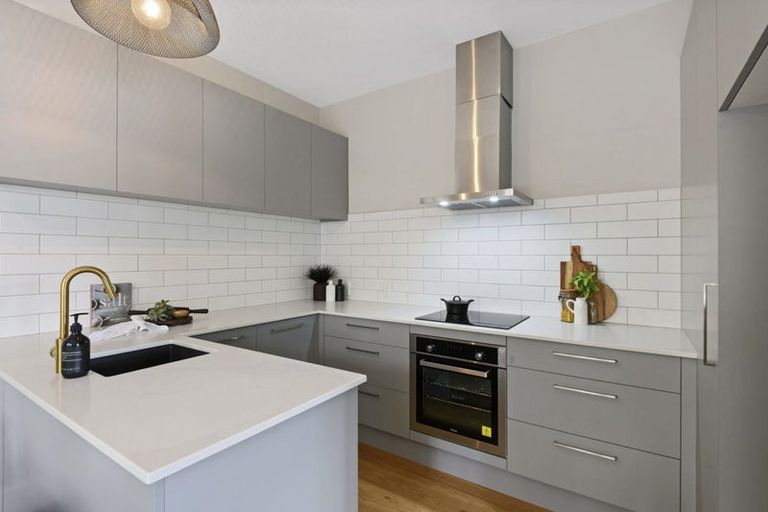 Photo of property in 2b Bradshaw Terrace, Riccarton, Christchurch, 8011