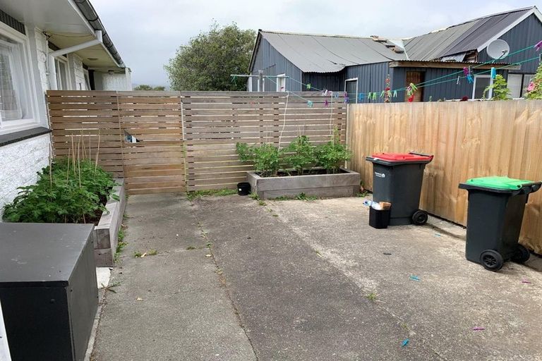 Photo of property in 2/65 Lincoln Road, Hillmorton, Christchurch, 8024