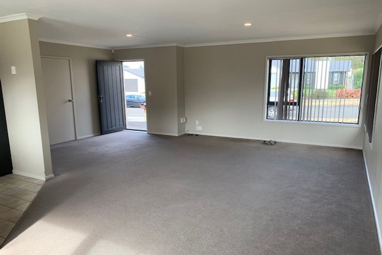 Photo of property in 23 Poplar Grove, Feilding, 4702