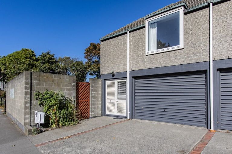 Photo of property in 167 Deans Avenue, Riccarton, Christchurch, 8011