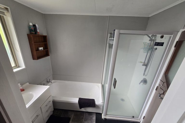 Photo of property in 11 Dale Crescent, East Gore, Gore, 9710