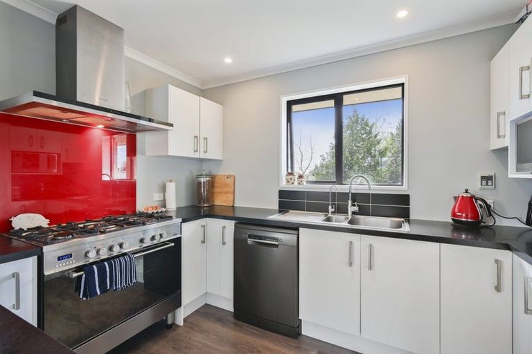 Photo of property in 87 Enverton Drive, Rangiora, 7400