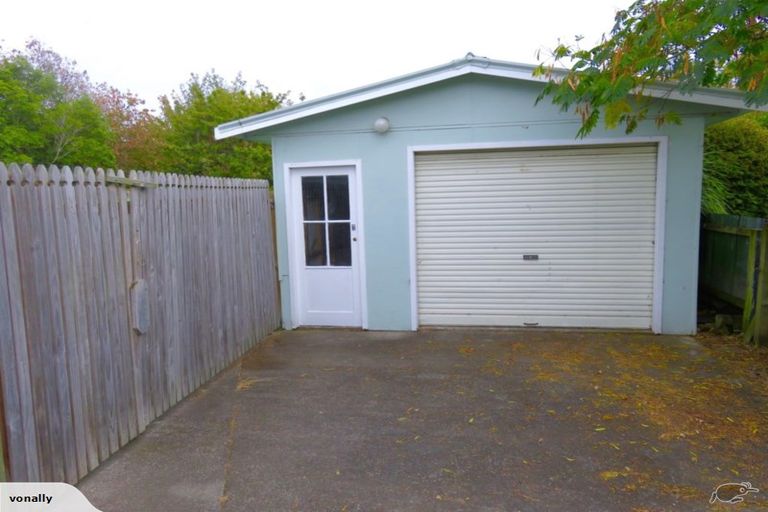 Photo of property in 91 Bridge Street, Bulls, 4818