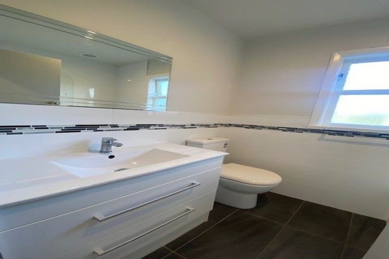 Photo of property in 36 Hinau Grove, Wainuiomata, Lower Hutt, 5014